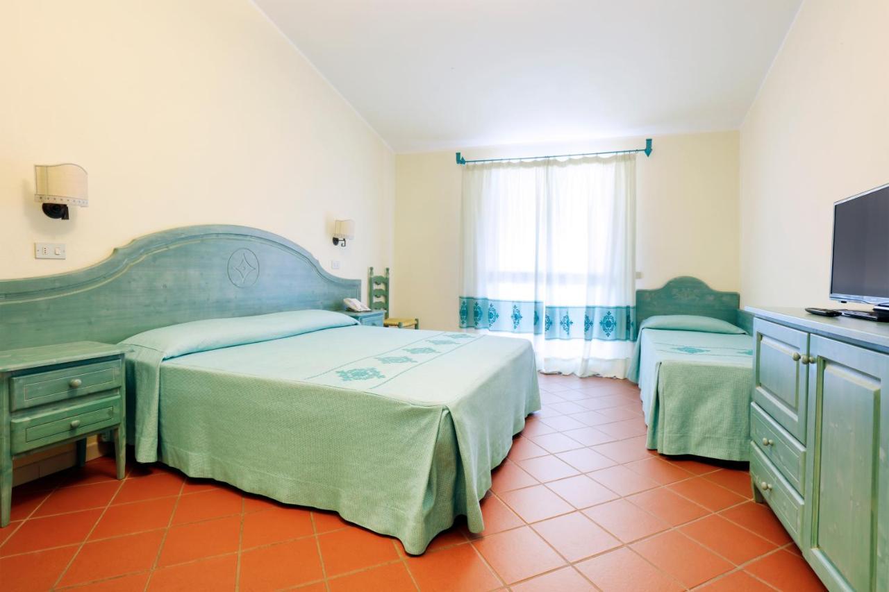 Hotel Baia Aranzos Pittulongu Buitenkant foto