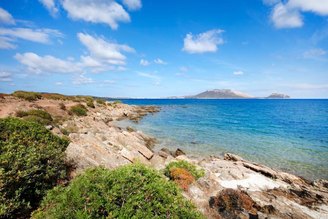 Hotel Baia Aranzos Pittulongu Buitenkant foto
